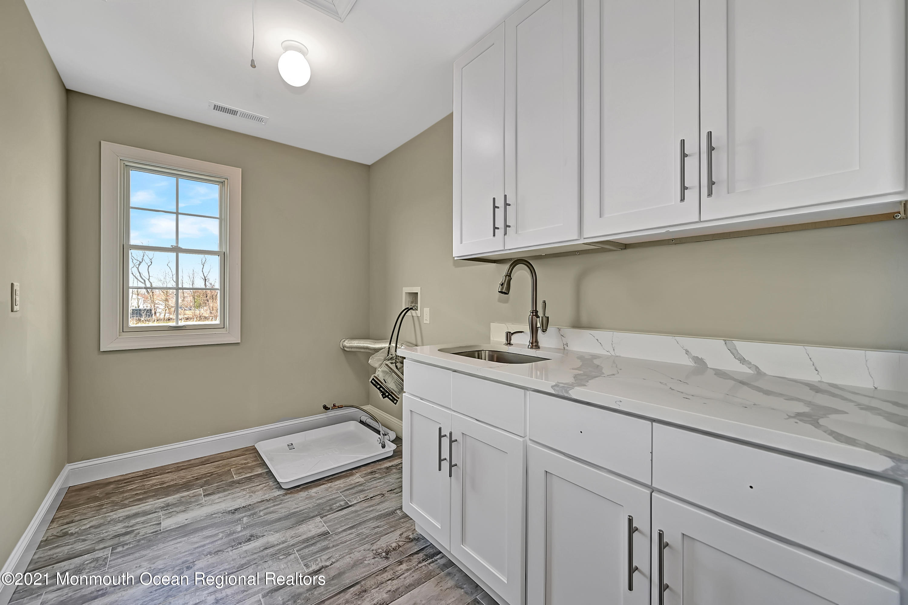 3 Cook Court Millstone NJ 08535