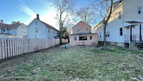 358 Carr Avenue Keansburg NJ 07734