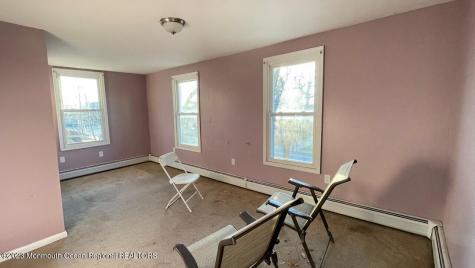 358 Carr Avenue Keansburg NJ 07734