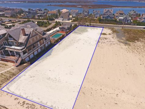 1027 Ocean Avenue Mantoloking NJ 08738