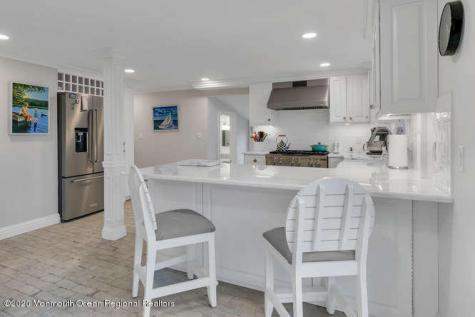 519 1/2 St Clair Avenue Spring Lake NJ 07762