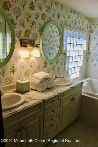 203 Stockton Boulevard Sea Girt NJ 08750