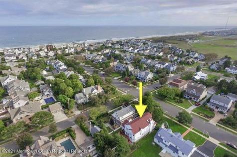203 Stockton Boulevard Sea Girt NJ 08750