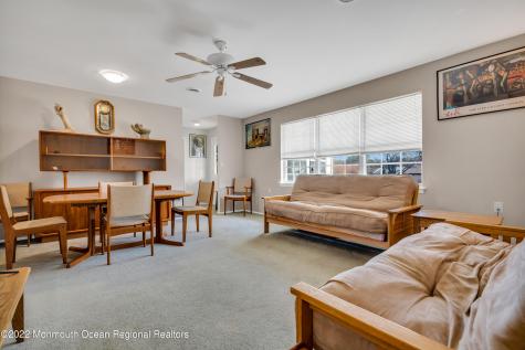 10 Edinburgh Lane Manchester NJ 08759