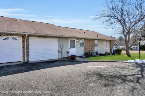 10 Edinburgh Lane Manchester NJ 08759